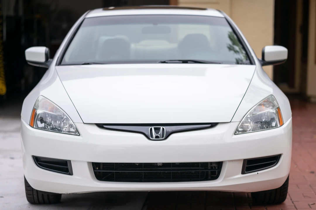 2005 Honda Accord 7th Gen - Image 2 of 31