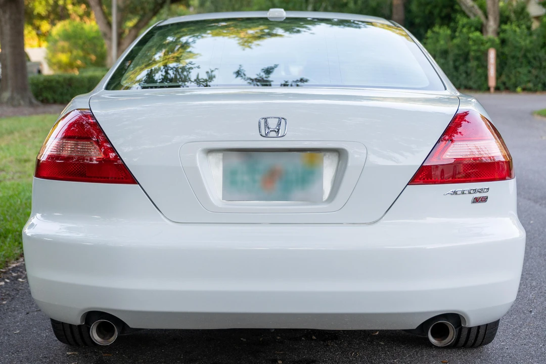 2005 Honda Accord 7th Gen - Image 5 of 31
