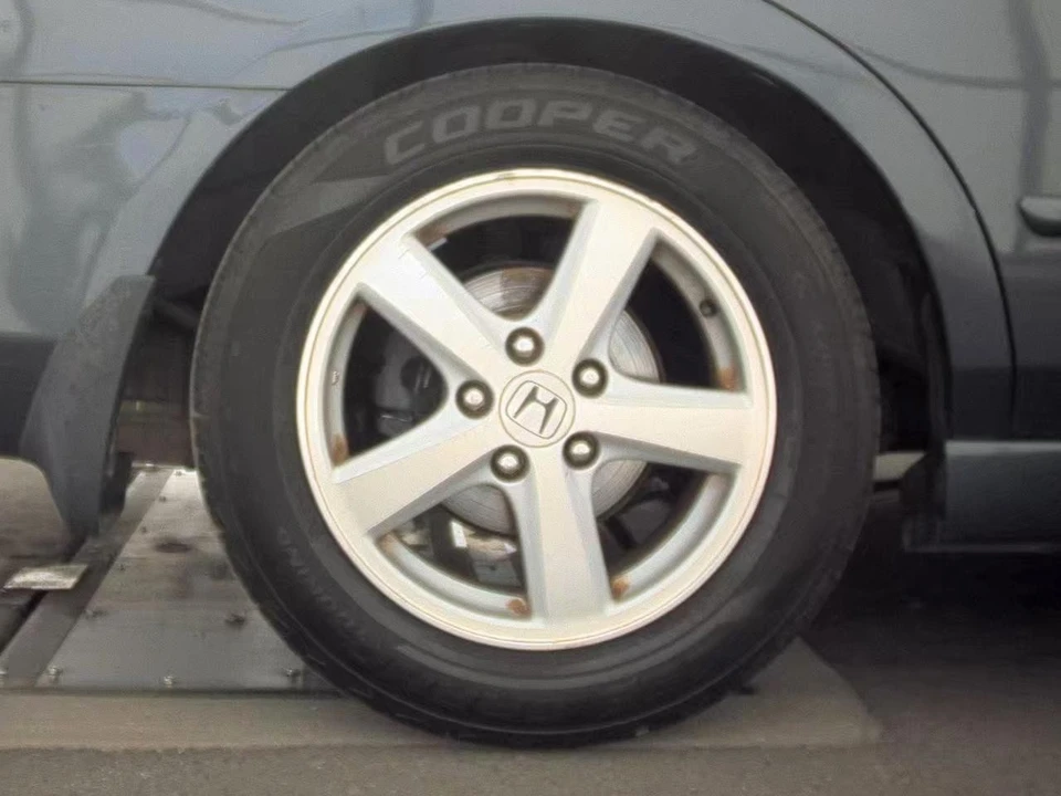 2005 Honda Accord 7th Gen - Image 9 of 15