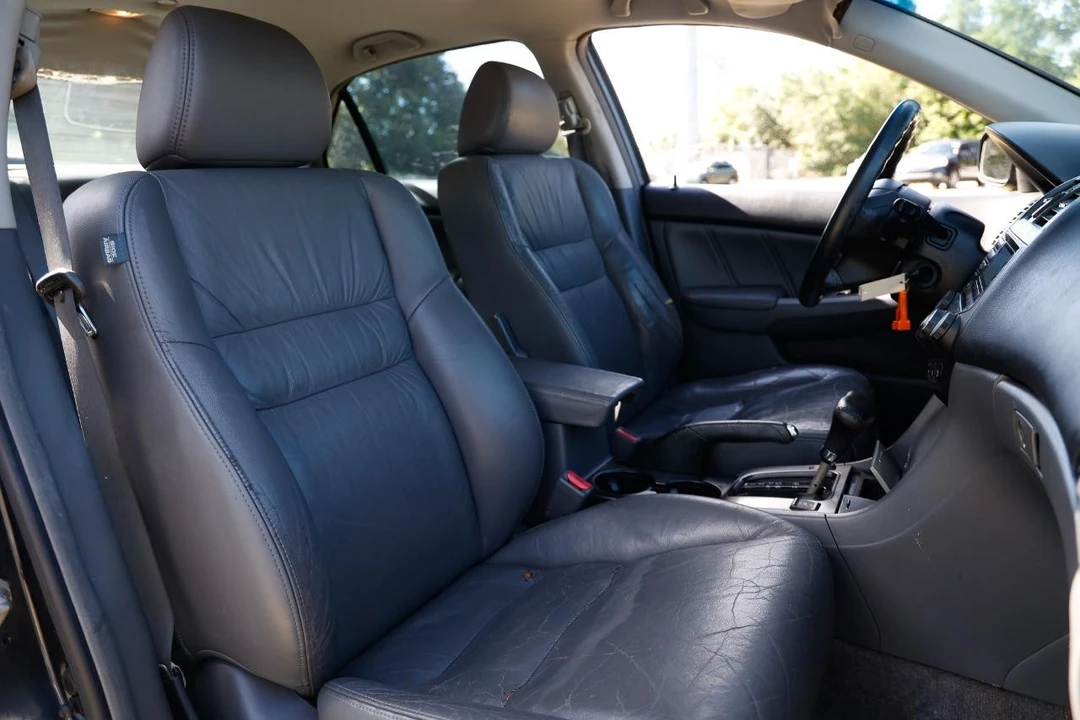 2005 Honda Accord 7th Gen - Image 18 of 21