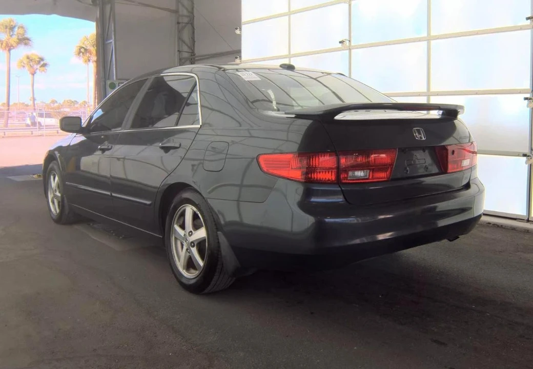2005 Honda Accord 7th Gen - Image 8 of 15