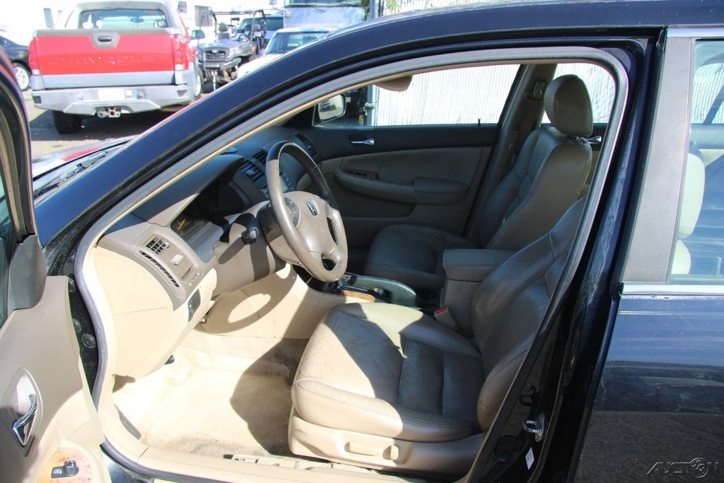 2005 Honda Accord 7th Gen - Image 15 of 21