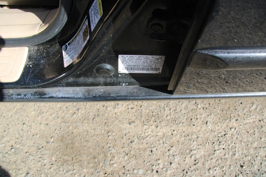 2005 Honda Accord 7th Gen - Image 13 of 21