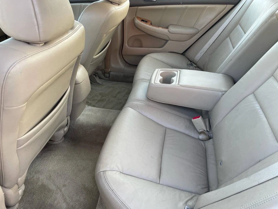 2005 Honda Accord 7th Gen - Image 9 of 17