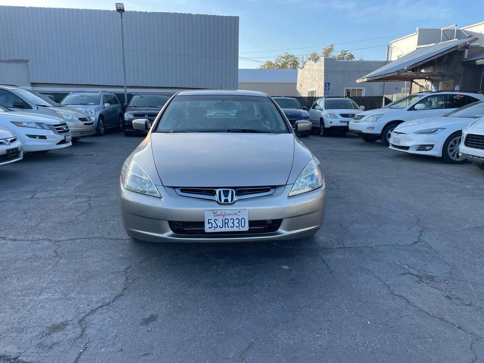 2005 Honda Accord 7th Gen - Image 2 of 17