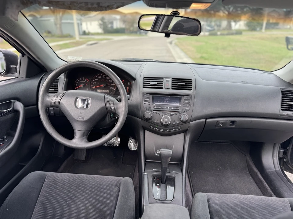2005 Honda Accord 7th Gen - Image 12 of 18