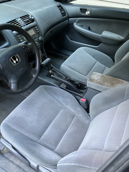2005 Honda Accord 7th Gen - Image 12 of 13