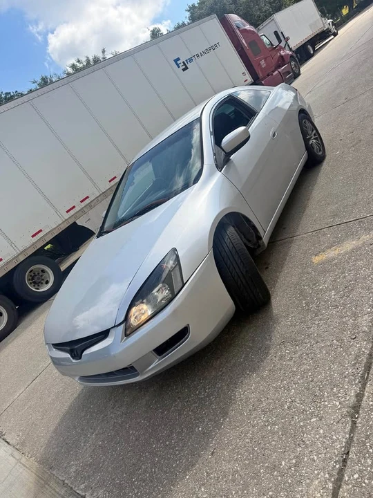 2005 Honda Accord 7th Gen - Image 1 of 7
