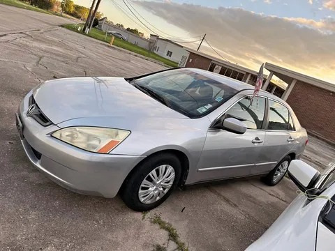 2005 Honda Accord LX Sedan 4D