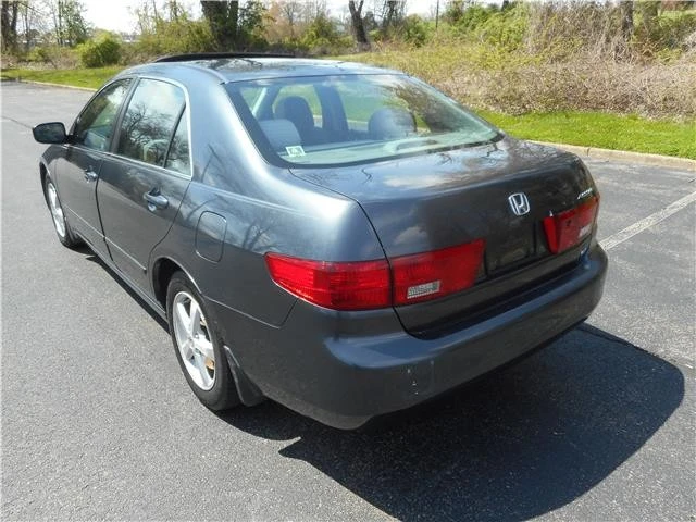 2005 Honda Accord 7th Gen - Image 7 of 12
