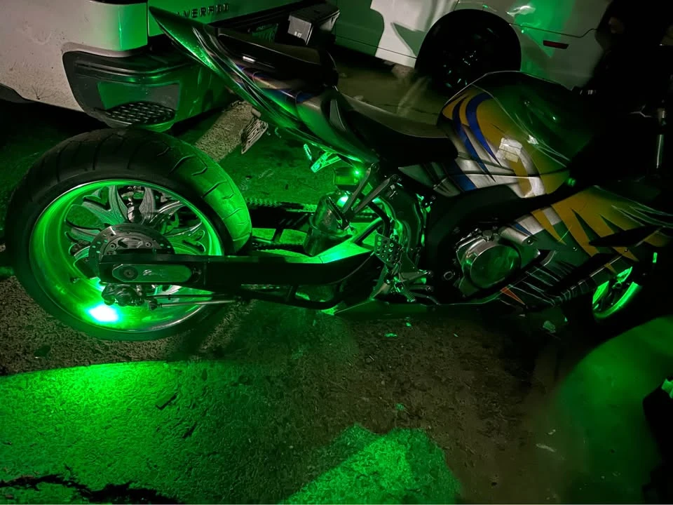 2005 Honda CBR - Image 2 of 7