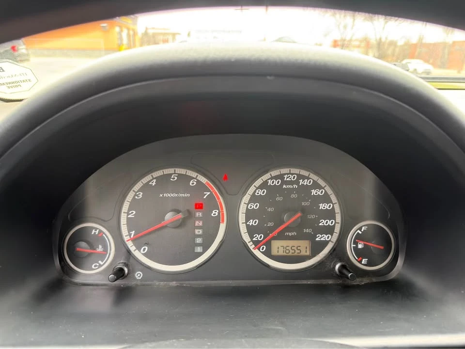 2005 Honda CR-V 2nd Gen - Image 8 of 10
