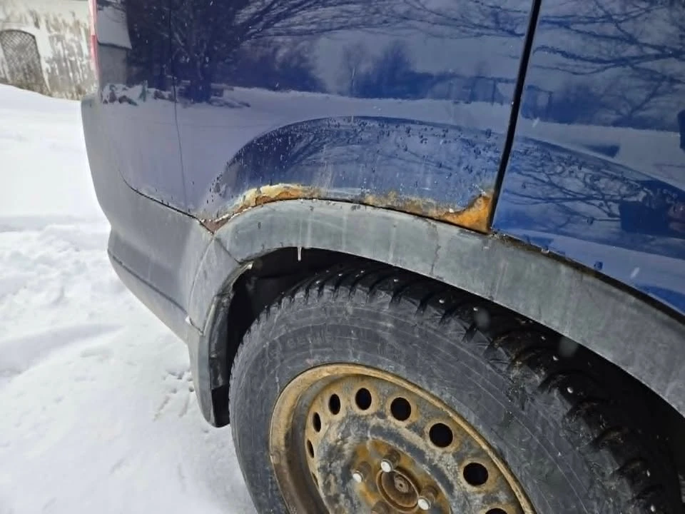 2005 Honda CR-V 2nd Gen - Image 5 of 7