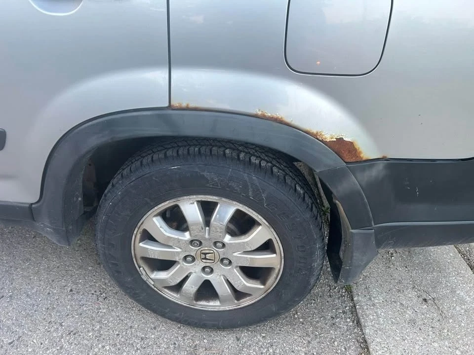 2005 Honda CR-V 2nd Gen - Image 8 of 14