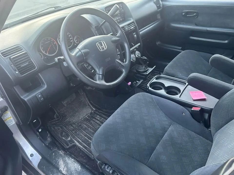 2005 Honda CR-V 2nd Gen - Image 13 of 14