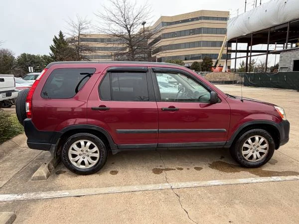 2005 Honda CR-V 2nd Gen - Image 4 of 12