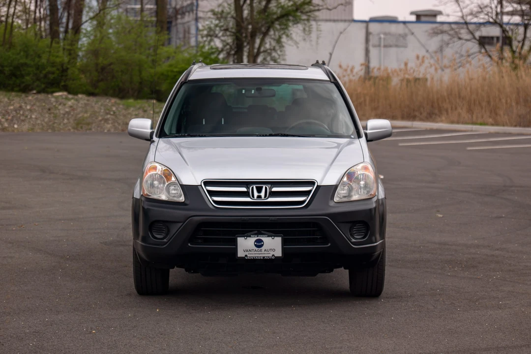 2005 Honda CR-V 2nd Gen - Image 29 of 31
