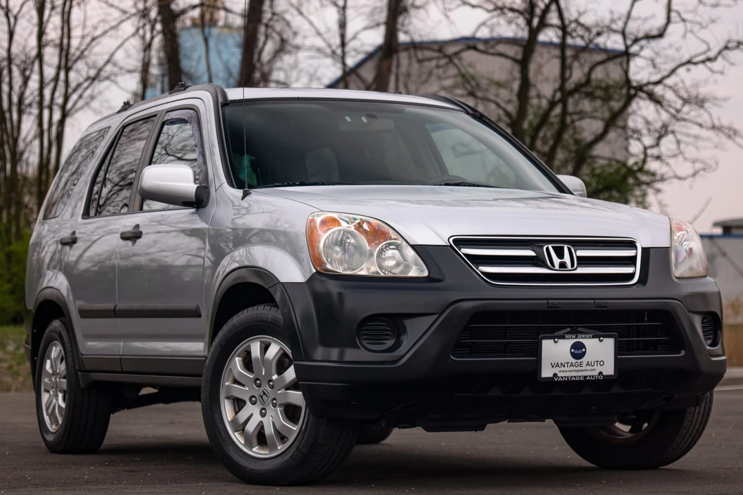 2005 Honda CR-V 2nd Gen - Image 27 of 31