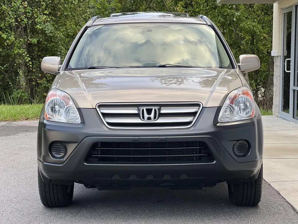 2005 Honda CR-V 2nd Gen - Image 24 of 31