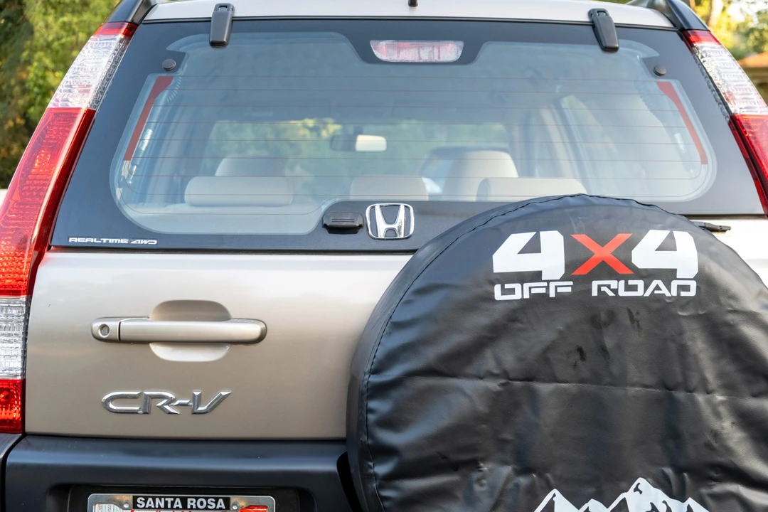2005 Honda CR-V 2nd Gen - Image 24 of 31