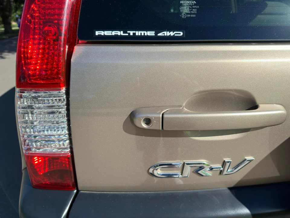 2005 Honda CR-V 2nd Gen - Image 24 of 31