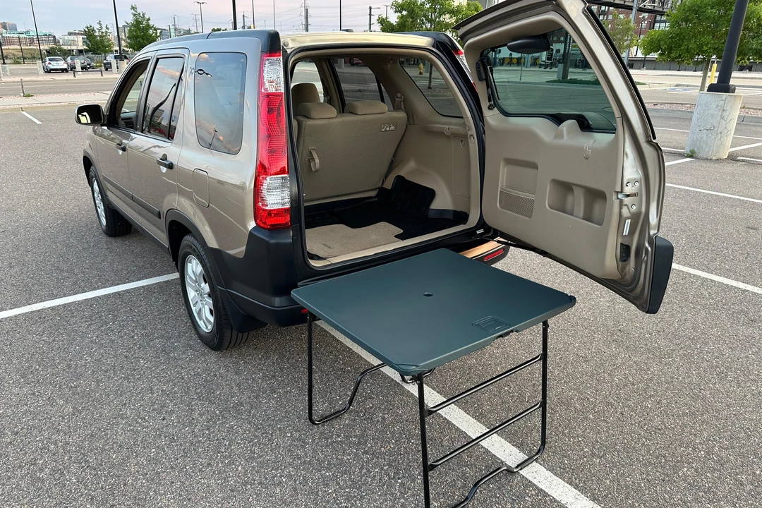 2005 Honda CR-V 2nd Gen - Image 4 of 31