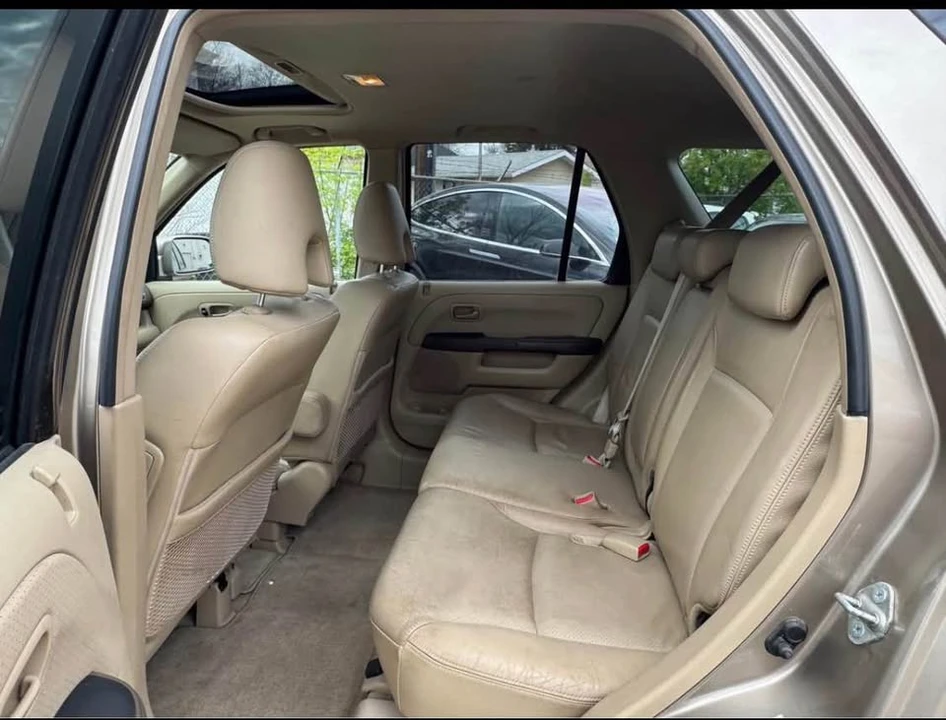 2005 Honda CR-V 2nd Gen - Image 17 of 20