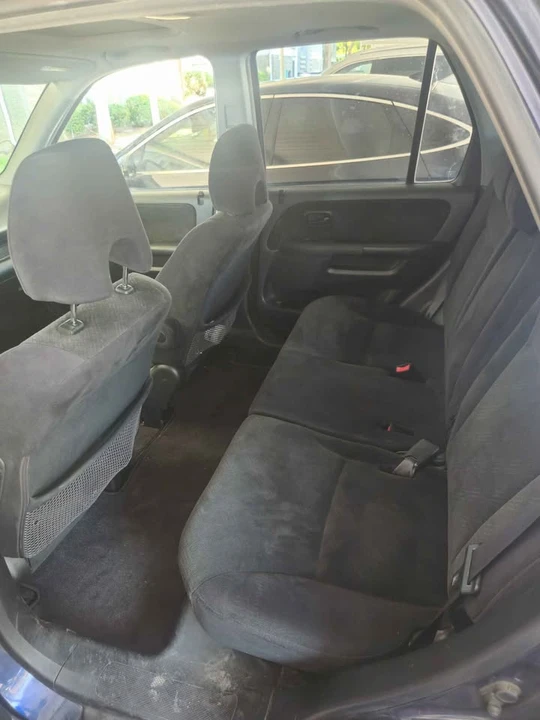 2005 Honda CR-V 2nd Gen - Image 7 of 8