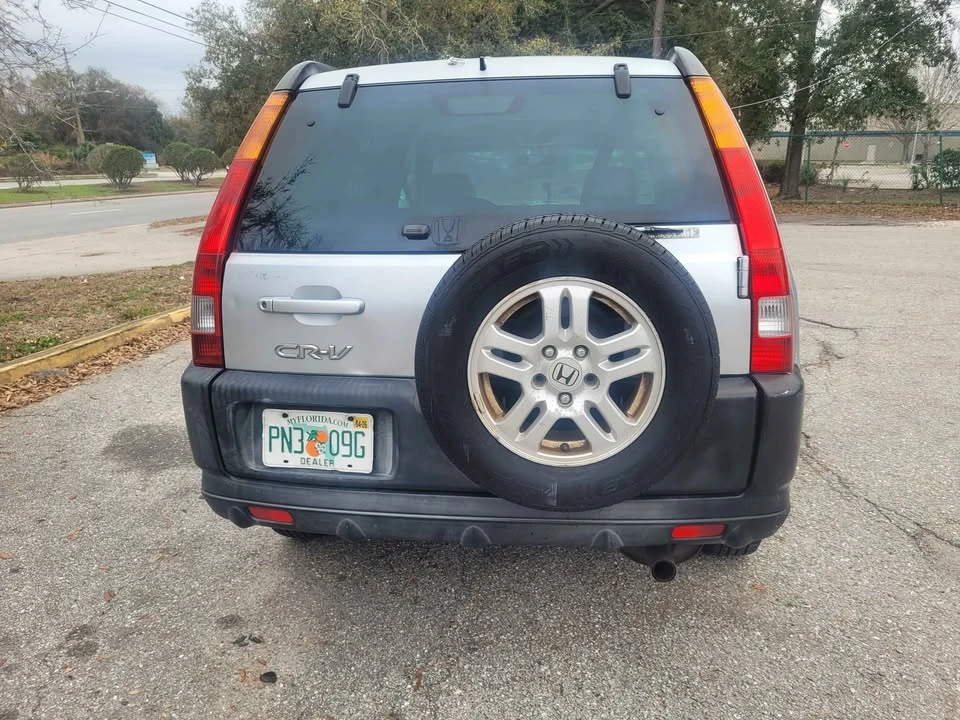 2005 Honda CR-V 2nd Gen - Image 4 of 6