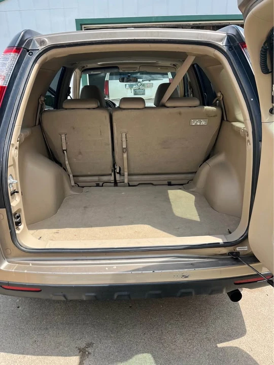 2005 Honda CR-V 2nd Gen - Image 3 of 9