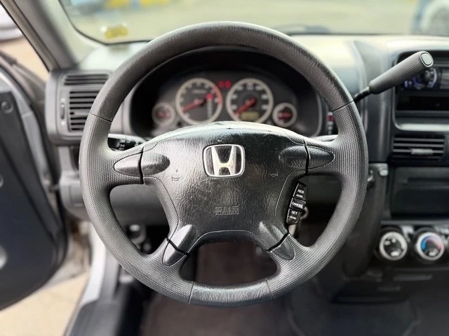 2005 Honda CR-V 2nd Gen - Image 17 of 18
