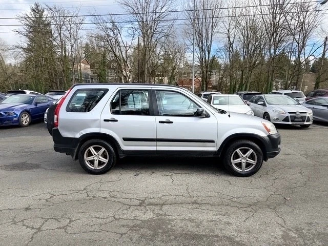 2005 Honda CR-V 2nd Gen - Image 9 of 18