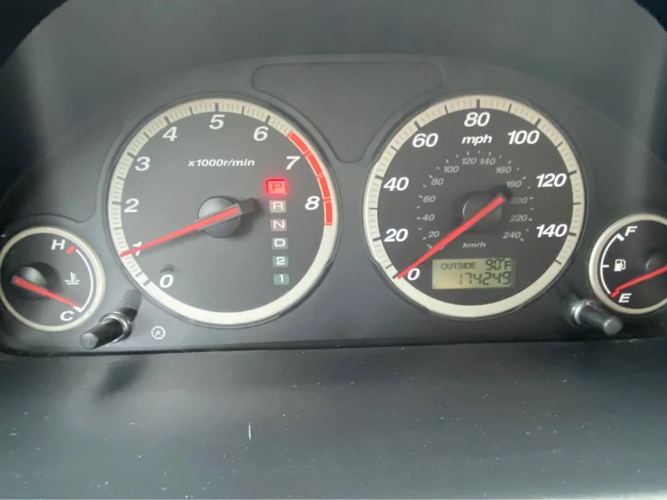 2005 Honda CR-V 2nd Gen - Image 9 of 10