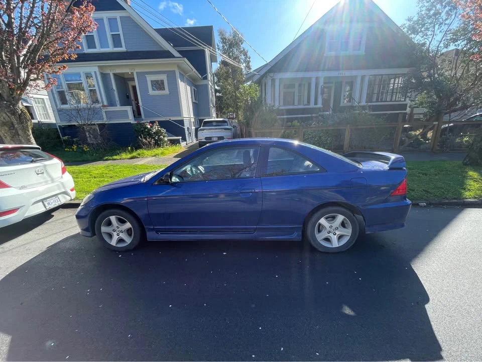 2005 Honda Civic 7th Gen - Image 2 of 4
