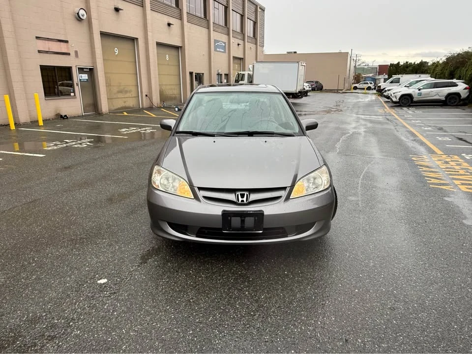 2005 Honda Civic 7th Gen - Image 3 of 17