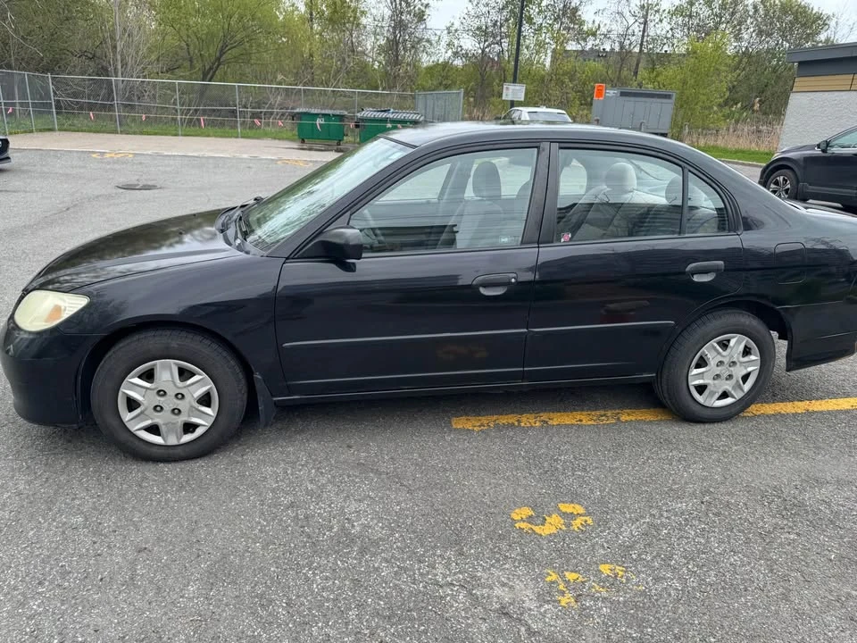 2005 Honda Civic 7th Gen - Image 15 of 15