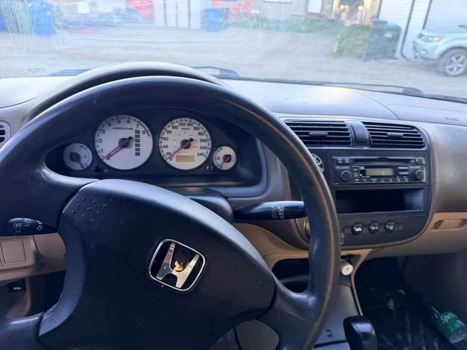 2005 Honda Civic 7th Gen - Image 2 of 6