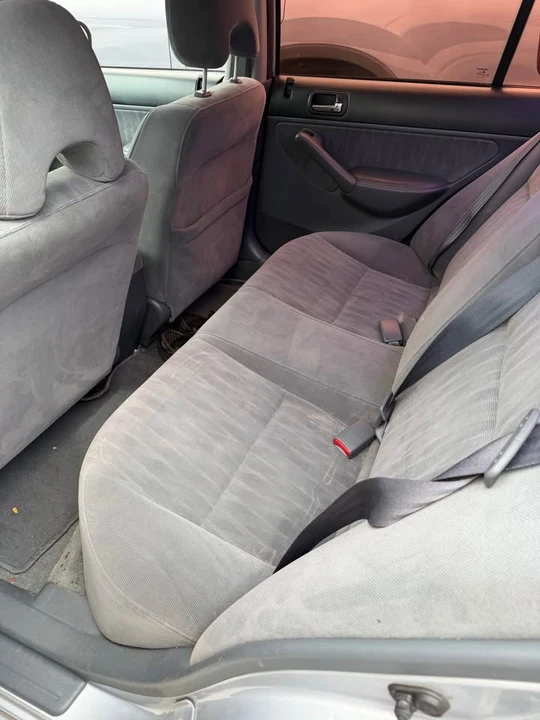 2005 Honda Civic 7th Gen - Image 9 of 11