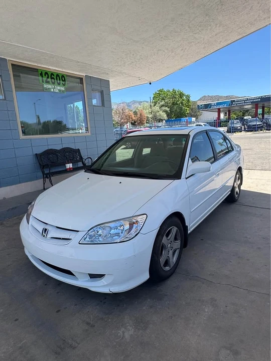 2005 Honda Civic 7th Gen - Image 2 of 6