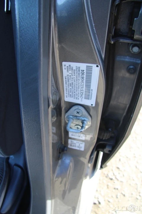 2005 Honda Civic 7th Gen - Image 10 of 21