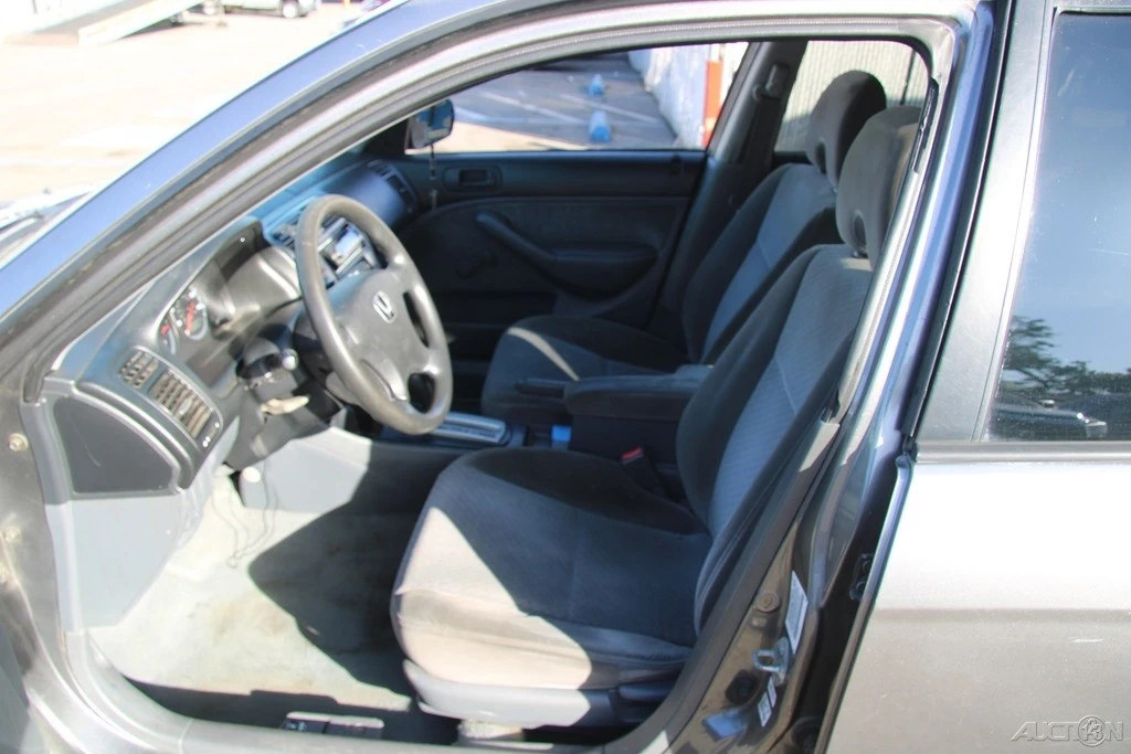 2005 Honda Civic 7th Gen - Image 12 of 21