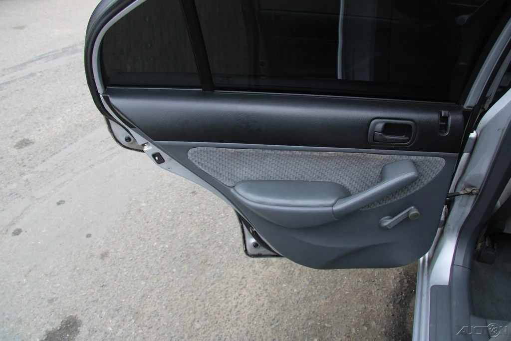 2005 Honda Civic 7th Gen - Image 18 of 21