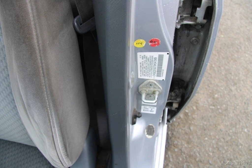 2005 Honda Civic 7th Gen - Image 10 of 21