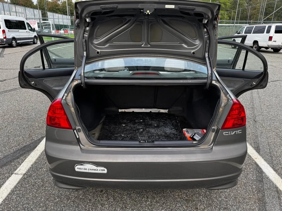 2005 Honda Civic 7th Gen - Image 10 of 15