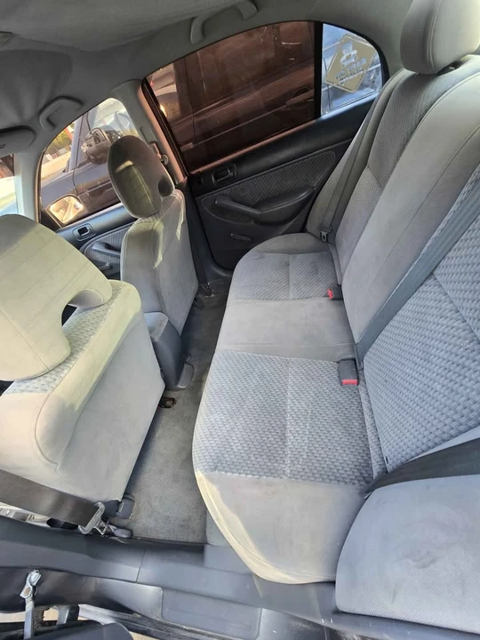 2005 Honda Civic 7th Gen - Image 7 of 7