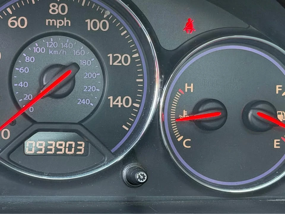 2005 Honda Civic 7th Gen - Image 3 of 13