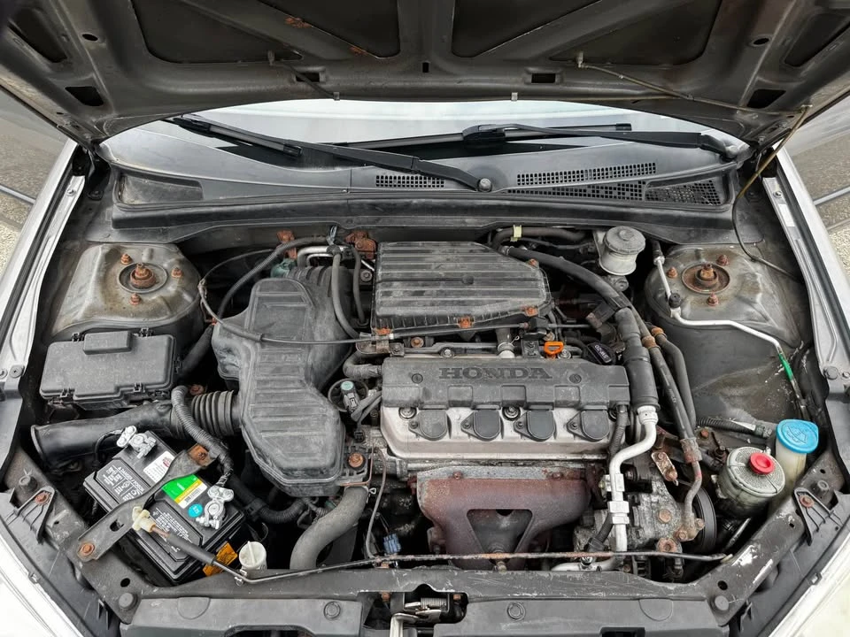 2005 Honda Civic 7th Gen - Image 12 of 15