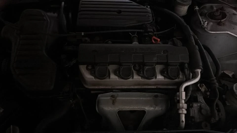 2005 Honda Civic 7th Gen - Image 2 of 7