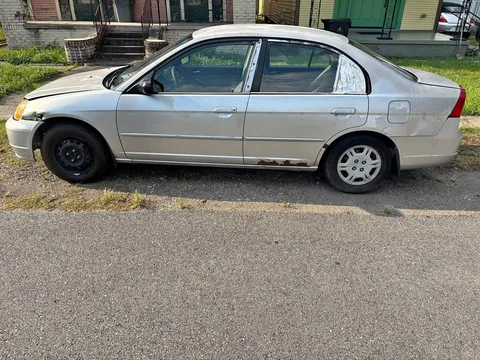 2005 Honda Civic DX Sedan 4D
