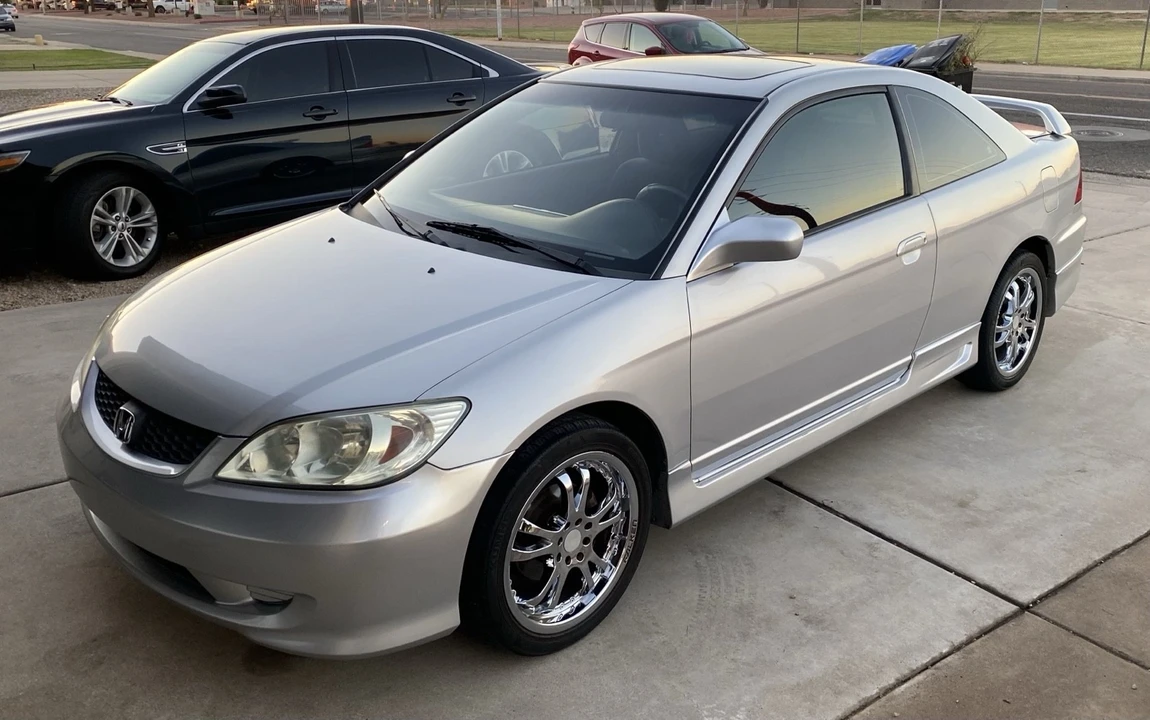 2005 Honda Civic 7th Gen - Image 5 of 13